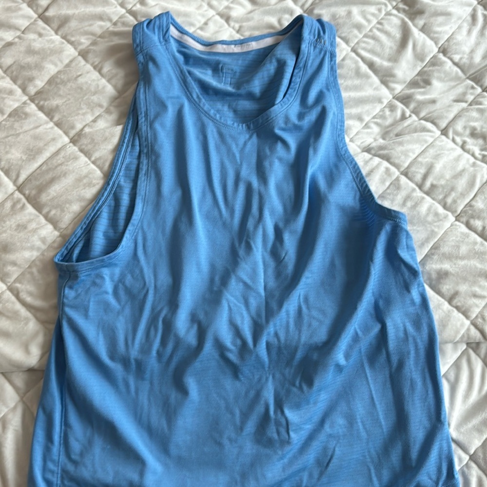 Men’s medium light blue Lululemon tank